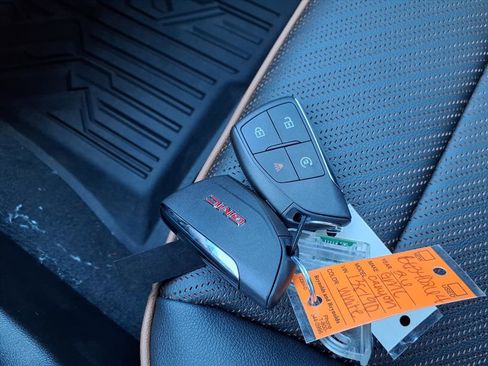 New 2026 GMC Canyon AT4 w/ Technology Plus Package image 14