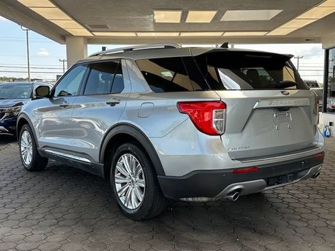 Used 2024 Ford Explorer Limited w/ Limited Technology Package AWD/4WD image 36
