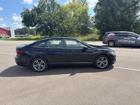 Used 2020 Volkswagen Jetta R-Line FWD image 5