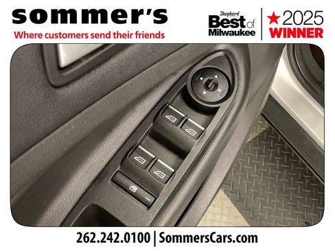 Used 2017 Ford Escape SE w/ Equipment Group 201A FWD image 11