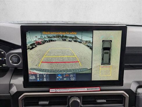 New 2025 Toyota 4Runner Limited image 27