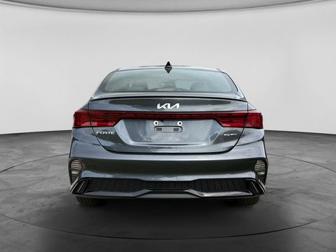 Used 2024 Kia Forte GT-Line w/ GT-Line Premium Package FWD image 8