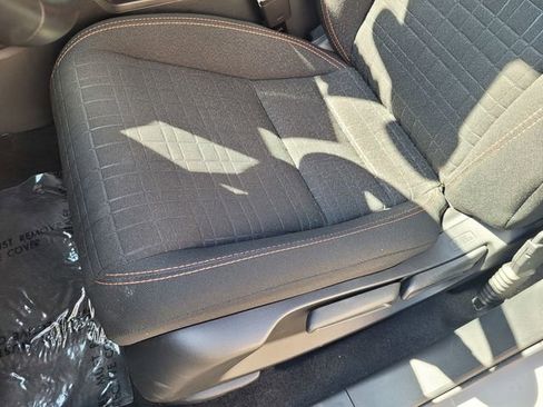 Used 2025 Honda HR-V Sport image 10