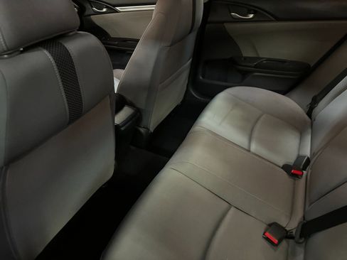 Used 2019 Honda Civic EX image 11