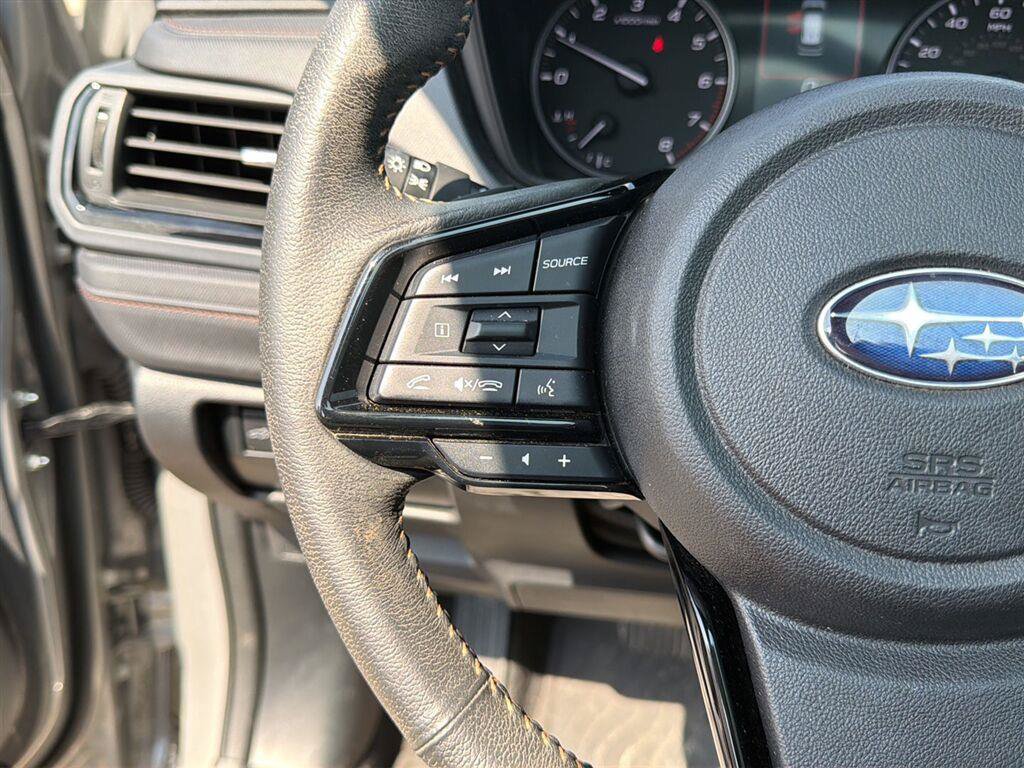 Used 2025 Subaru Forester Touring w/ Popular Package - Touring AWD/4WD image 17