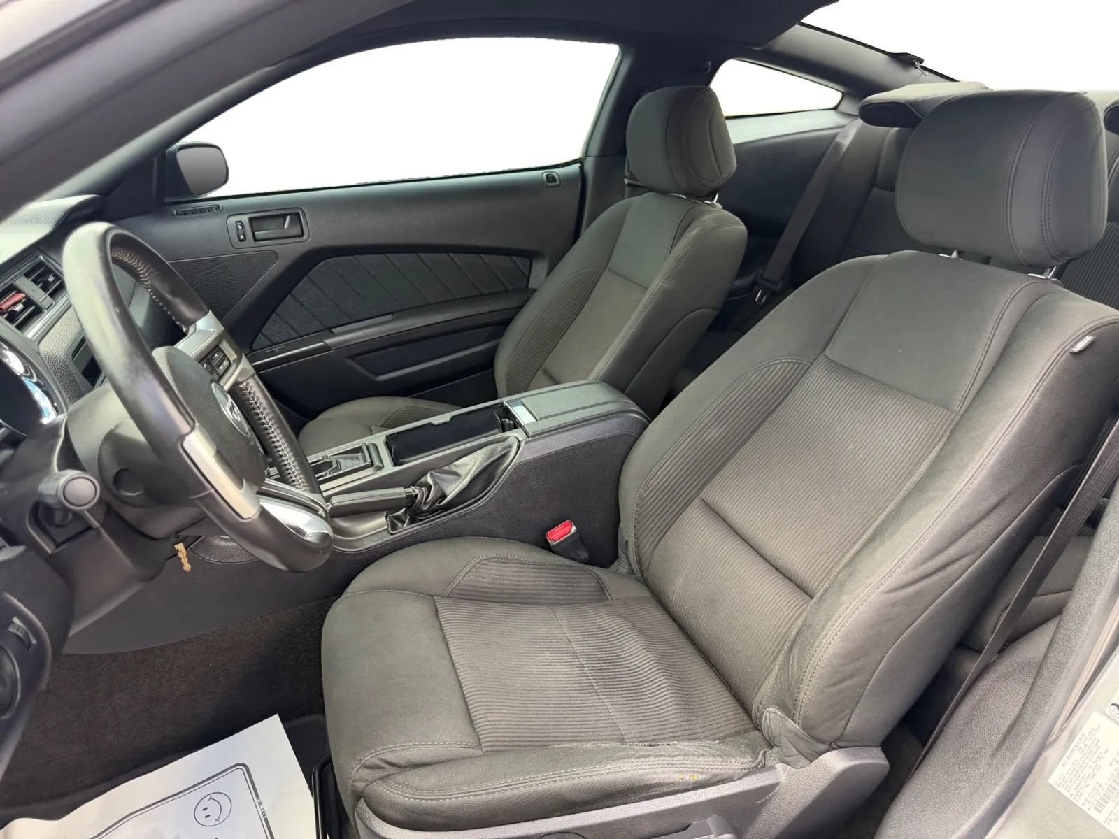 Used 2014 Ford Mustang Coupe RWD image 10