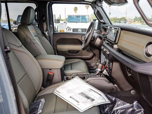 New 2026 Jeep Gladiator Mojave image 21
