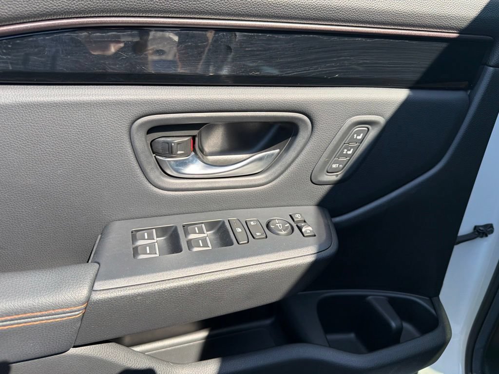 Certified 2025 Honda Pilot TrailSport image 28