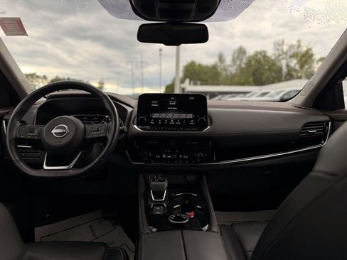 Used 2022 Nissan Rogue SL w/ SL Premium Package image 36