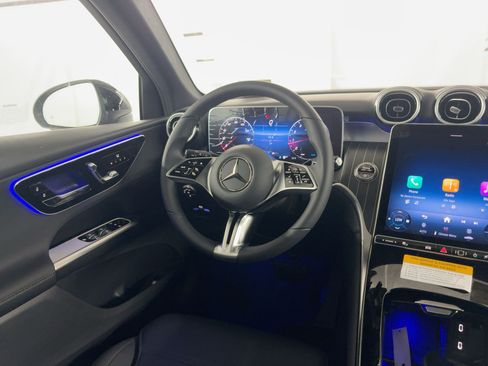 Certified 2026 Mercedes-Benz GLC 300 image 27