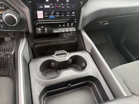 Used 2023 RAM 1500 Big Horn AWD/4WD image 17