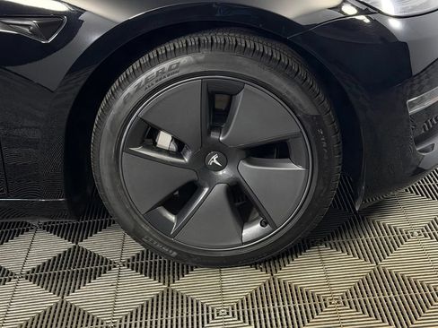 Used 2023 Tesla Model 3 Standard Range RWD image 11