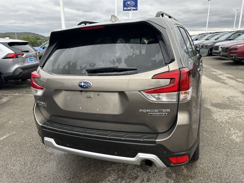 Used 2020 Subaru Forester Touring w/ Popular Package #2 AWD/4WD image 12