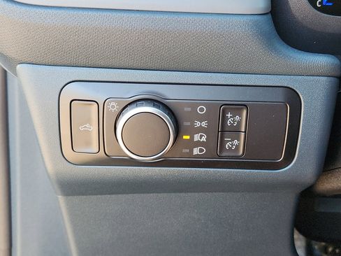 New 2025 Ford Maverick XL w/ Equipment Group 102A image 20