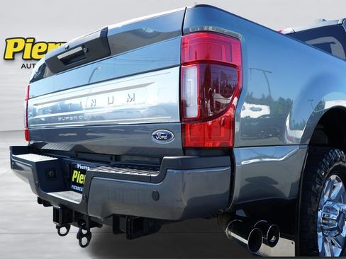 Used 2022 Ford F350 Platinum AWD/4WD image 33