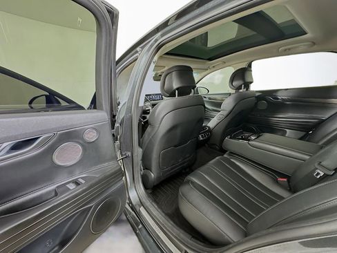 Used 2022 Genesis G80 2.5T w/ Prestige Package image 17