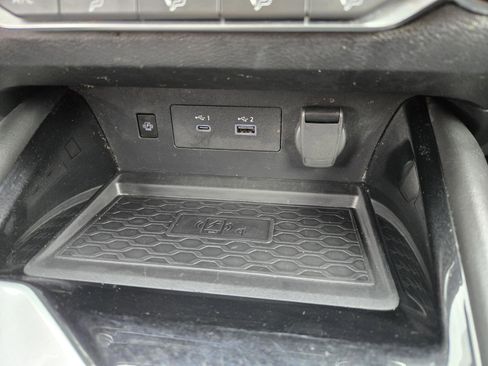 Used 2023 Nissan Altima 2.5 SV w/ SV Premium Package image 12