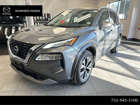 Used 2023 Nissan Rogue SV w/ SV Premium Package image 1