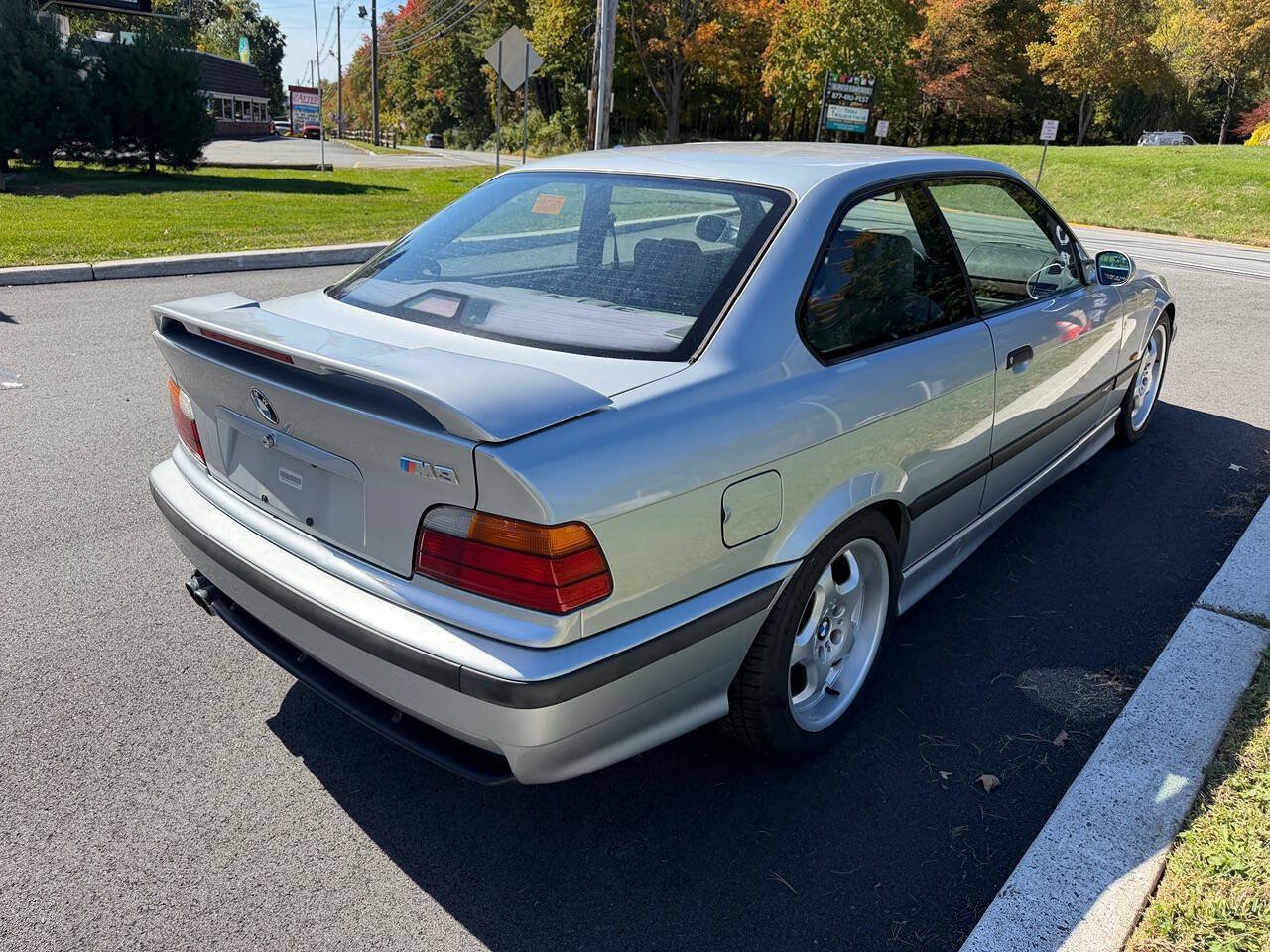 Used 1997 BMW M3 Coupe RWD image 5