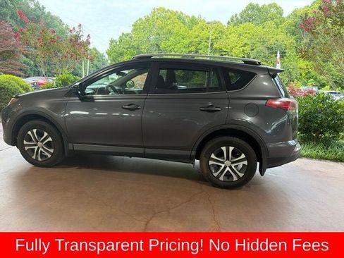 Used 2016 Toyota RAV4 LE FWD image 6