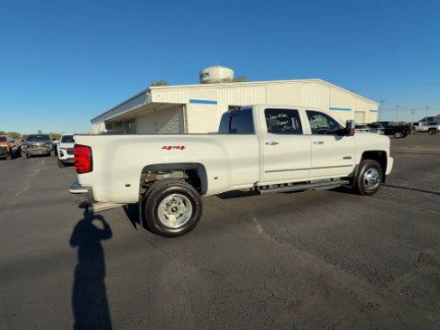 Certified 2019 Chevrolet Silverado 3500 High Country w/ Duramax Plus Package image 9