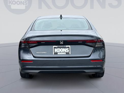 Used 2024 Honda Accord EX image 5