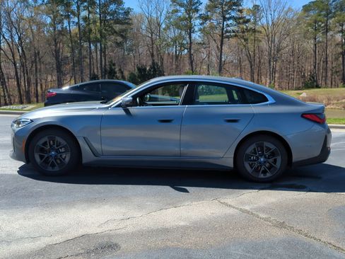 Certified 2023 BMW i4 eDrive35 w/ Premium Package image 7