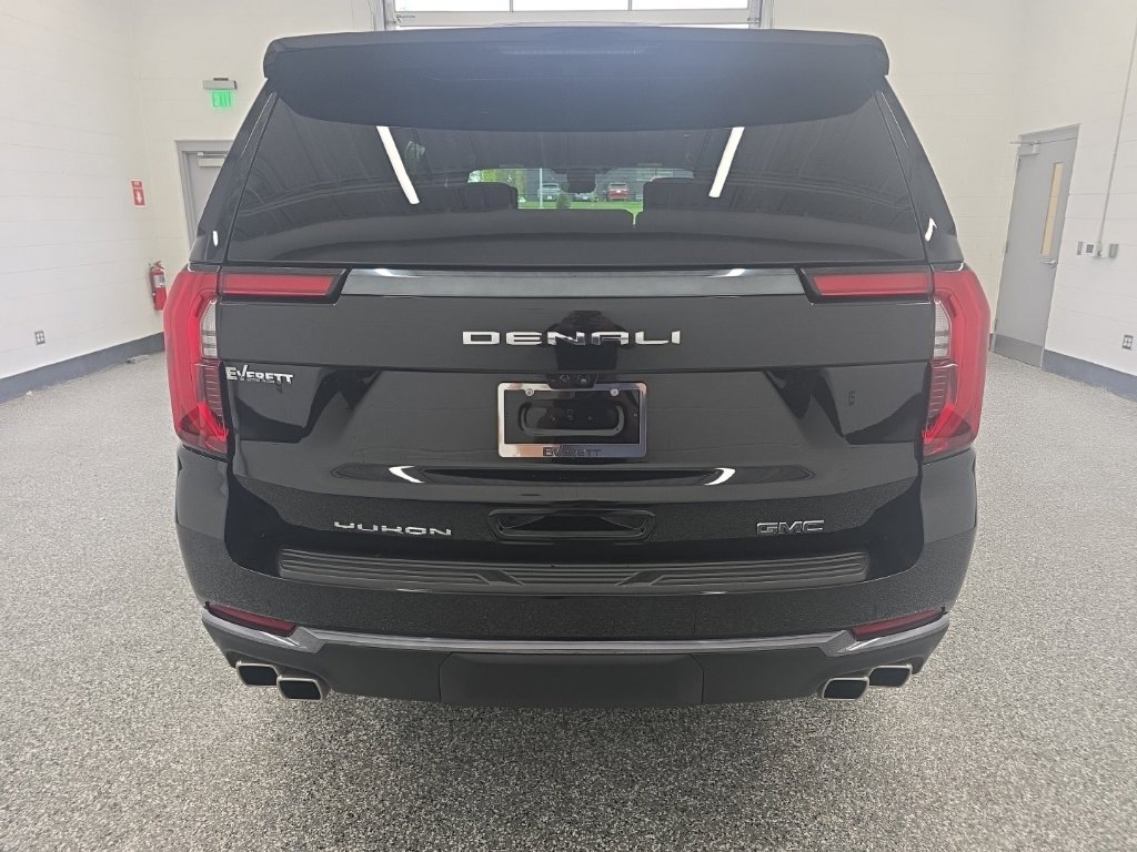 Used 2025 GMC Yukon Denali Ultimate AWD/4WD image 4