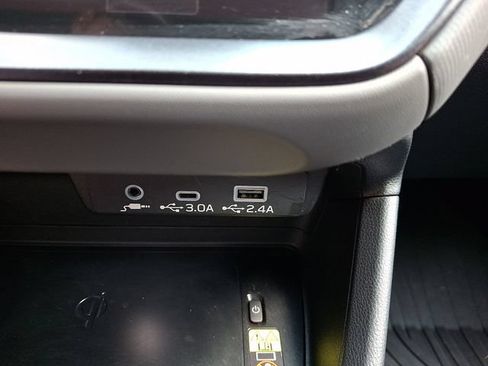 Certified 2024 Subaru Crosstrek 2.5i Limited w/ Crosstrek Mirror Package AWD/4WD image 40