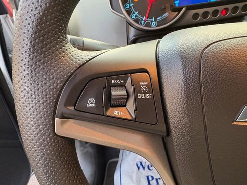 Used 2016 Chevrolet Sonic LT image 33