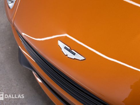 Used 2014 Aston Martin Vanquish Coupe RWD image 11