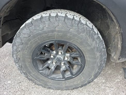 Used 2018 RAM 1500 Rebel w/ Luxury Group image 18