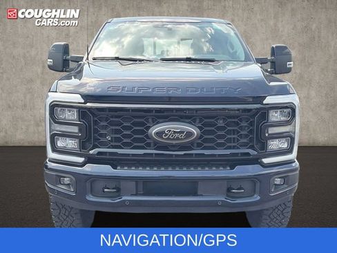 Used 2025 Ford F250 Lariat w/ Lariat Ultimate Package AWD/4WD image 3