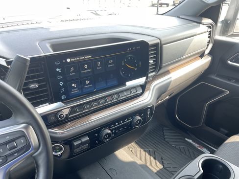 Used 2025 Chevrolet Silverado 3500 LT w/ All Star Edition AWD/4WD image 16