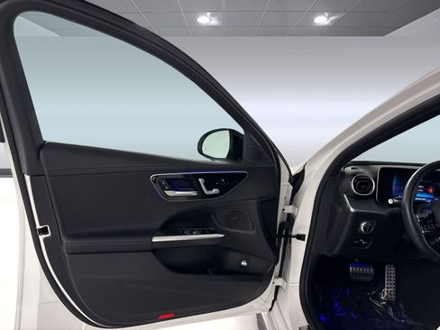 Certified 2023 Mercedes-Benz C 43 AMG 4MATIC Sedan image 19