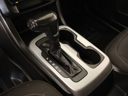Used 2021 Chevrolet Colorado LT w/ Fleet Safety Package RWD image 7