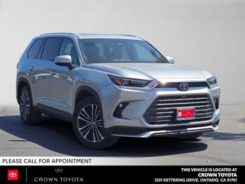 Certified 2024 Toyota Grand Highlander AWD Hybrid image 1