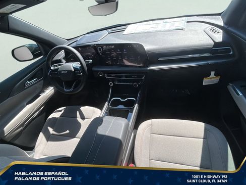 New 2026 Chevrolet Traverse LT w/ Driver Confidence Package FWD image 28