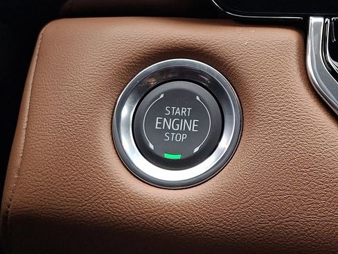 New 2026 GMC Canyon AT4 AWD/4WD image 15