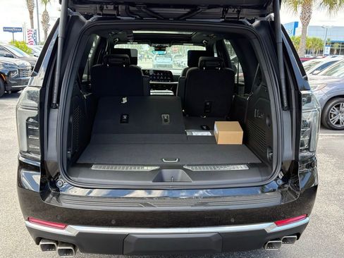 New 2026 Chevrolet Tahoe High Country AWD/4WD image 11