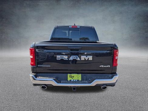 New 2026 RAM 1500 4x4 Crew Cab image 4
