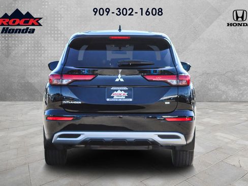 Used 2022 Mitsubishi Outlander SE image 5