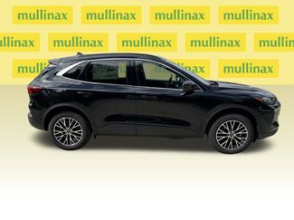 New 2025 Ford Escape SE w/ PHEV Premium Package video 2