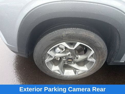 Used 2025 Chevrolet Trax LT w/ Driver Confidence Package FWD image 27