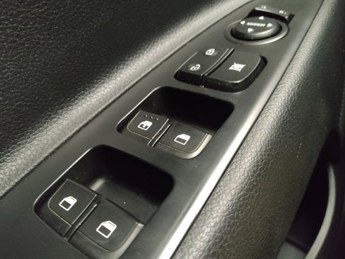 Used 2020 Kia Rio S FWD image 27