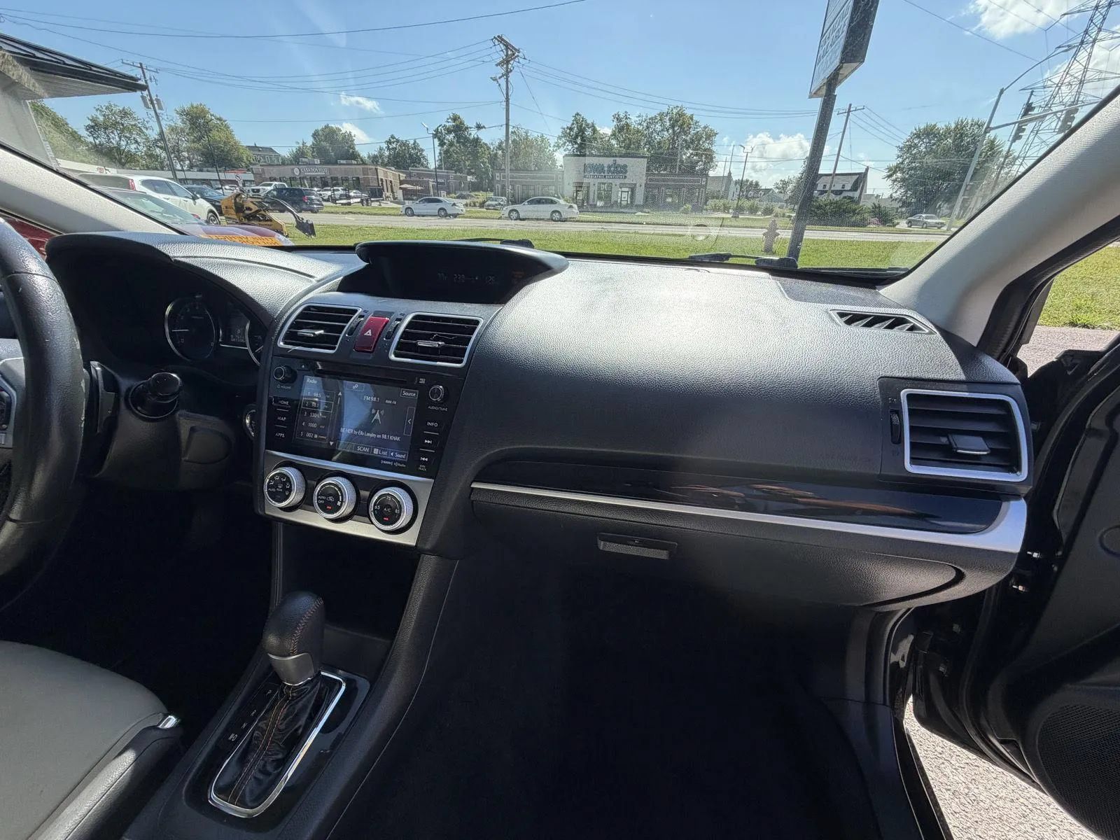 Used 2016 Subaru Crosstrek 2.0i Limited AWD/4WD image 14