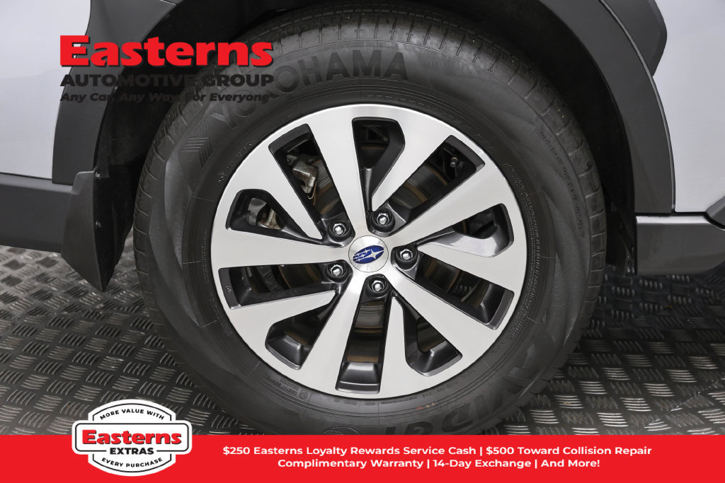 Used 2025 Subaru Outback Limited AWD/4WD image 26
