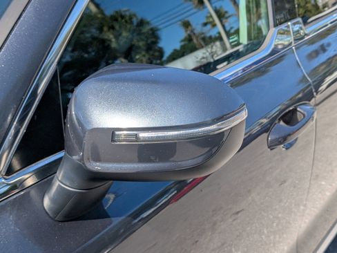 Used 2020 Kia Telluride LX FWD image 15