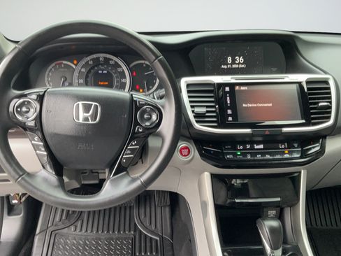 Used 2017 Honda Accord EX-L image 12