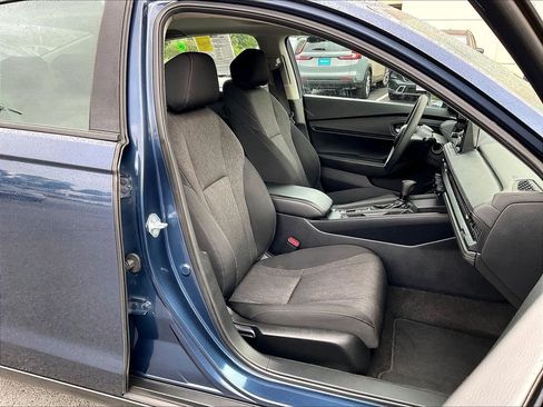 Certified 2024 Honda Accord EX image 11